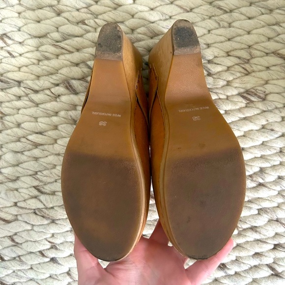 Classic Isabel Marant Leather Clogs - Picture 4 of 5